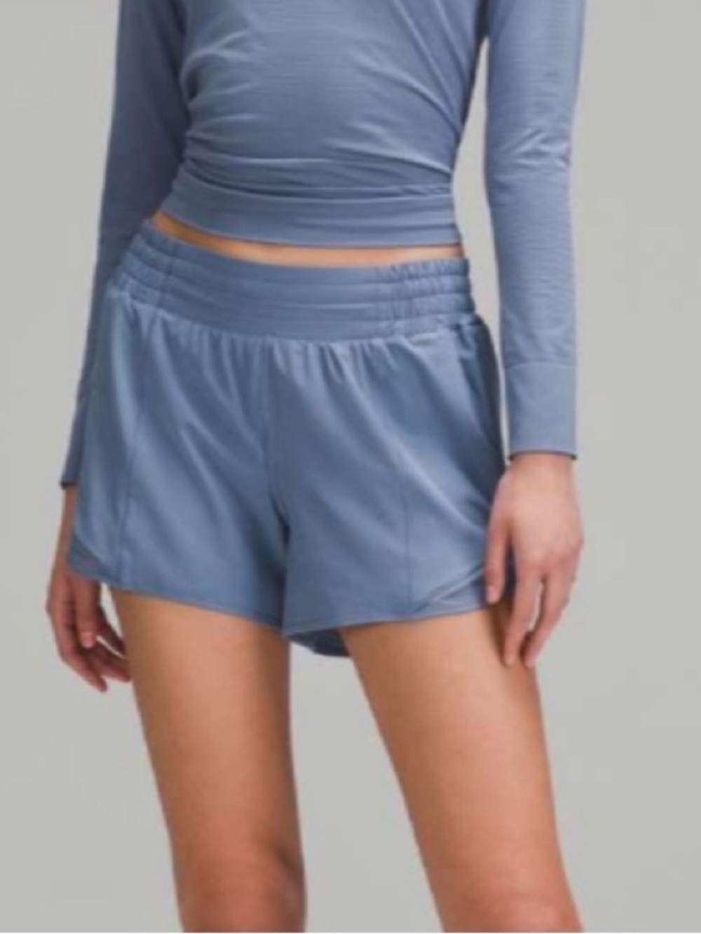 Lululemon✨Hotty Hot High-Rise Lined Short 4" in Oasis Blue size 4